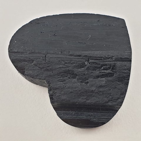Black tourmaline raw cabochon 32x29 mm no. 254 Black tourmaline raw cabochon 32x29 mm no. 254