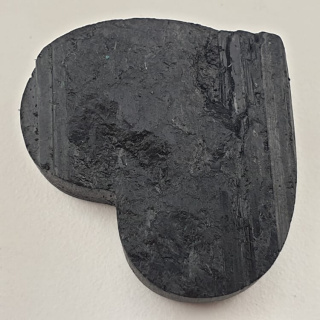 Black tourmaline raw cabochon 34x29 mm no 266