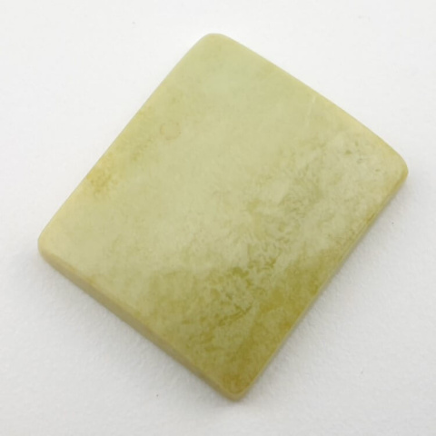 Serpentynit kaboszon 25x22 mm nr 9 Serpentynit kaboszon 25x22 mm nr 9
