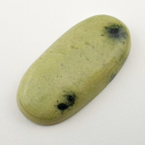Serpentinite cabochon 34x17 mm no. 18 Serpentinite cabochon 34x17 mm no. 18