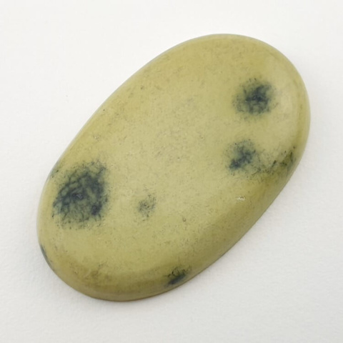 Serpentinite cabochon 37x23 mm no. 39 Serpentinite cabochon 37x23 mm no. 39