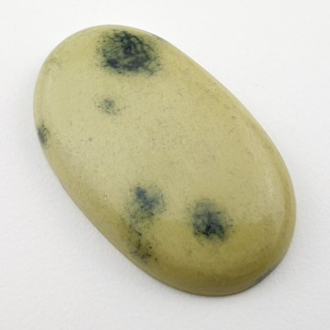 Serpentinite cabochon 37x23 mm no. 39 Serpentinite cabochon 37x23 mm no. 39
