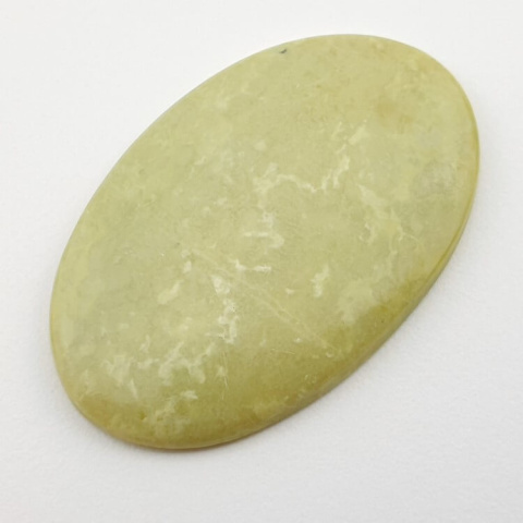 Serpentinite cabochon 41x26 mm no 5A Serpentinite cabochon 41x26 mm no 5A