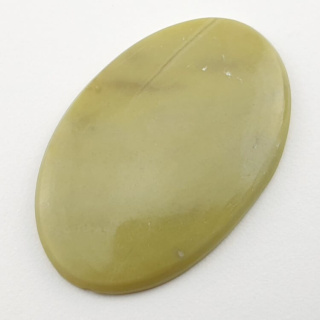 Serpentinite cabochon 41x27 mm no 14