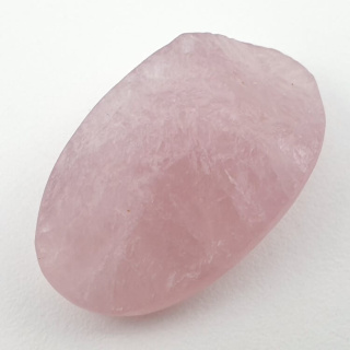 Pink quartz raw cabochon 31x19 mm no 21