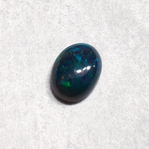 Czarny Opal Etiopski 10x8 mm nr 332 Czarny Opal Etiopski 10x8 mm nr 332