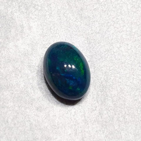 Black Ethiopian Opal 12x9 mm No. 279 Black Ethiopian Opal 12x9 mm No. 279