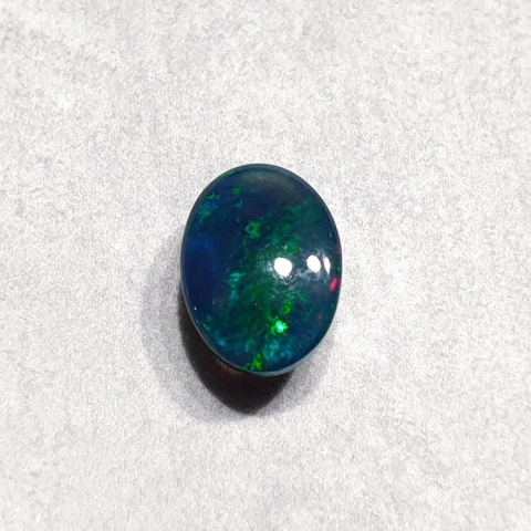 Black Ethiopian Opal 12x9 mm No. 279 Black Ethiopian Opal 12x9 mm No. 279