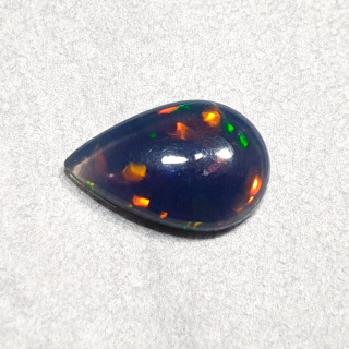 Black Ethiopian Opal 15x10 mm no. 256