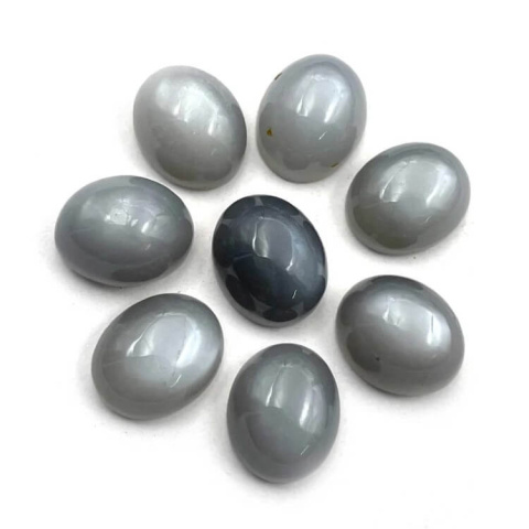 Moonstone grey cabochon 11x9 mm 1 pcs Moonstone grey cabochon 11x9 mm 1 pcs