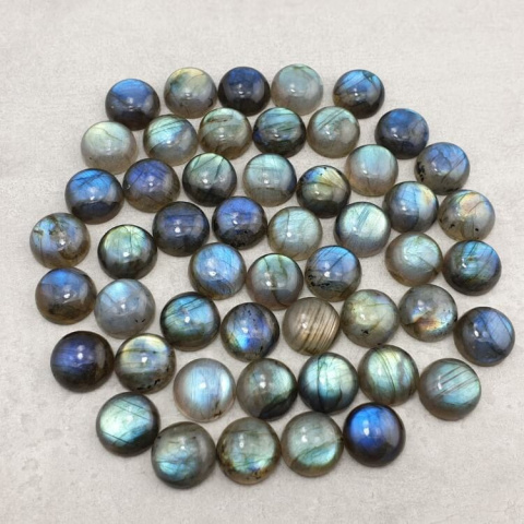 Labradorite cabochon fi 15 mm 1 pc Labradorite cabochon fi 15 mm 1 pc