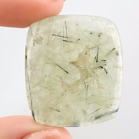 Prehnite cabochon 3.2x2.7 cm no 14 Prehnite cabochon 3.2x2.7 cm no 14