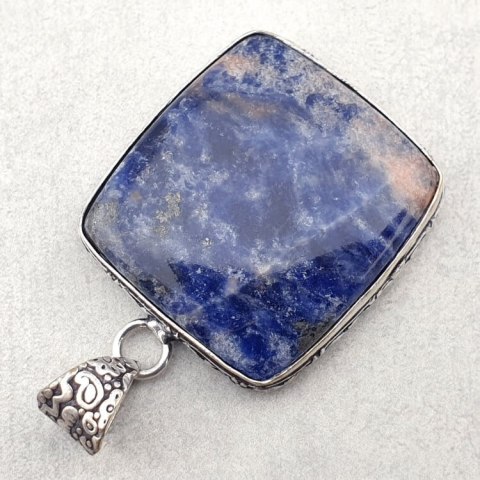 Sodalite pendant 29x27 mm no. 7 Sodalite pendant 29x27 mm no. 7