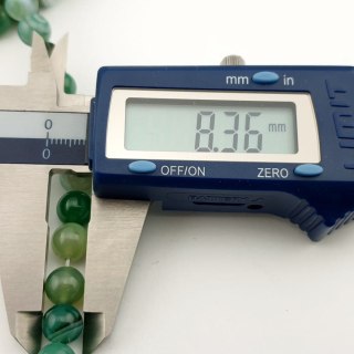 Green agate ball 8 mm string