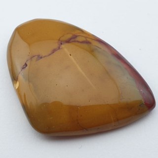 Mokaite, Mokaite cabochon 3.2x2.4 cm no 49