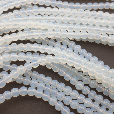 Opalite ball 4 mm strand Opalite ball 4 mm strand