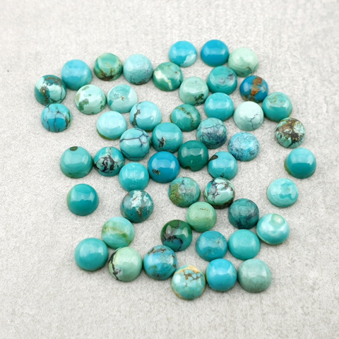 Turkus tybetański kaboszon 4 mm 1 szt. Turkus tybetański kaboszon 4 mm 1 szt.
