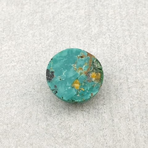 Tibetan turquoise cabochon fi 10 mm no. 147 Tibetan turquoise cabochon fi 10 mm no. 147