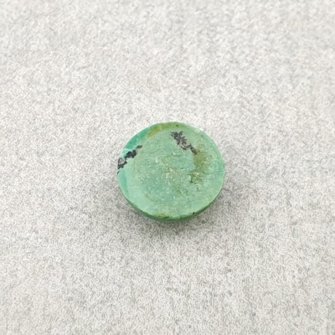 Tibetan turquoise cabochon fi 7 mm no 124 Tibetan turquoise cabochon fi 7 mm no 124