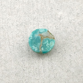 Tibetan turquoise cabochon fi 7 mm no 126