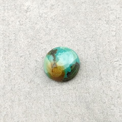 Tibetan turquoise cabochon fi 7 mm no 127 Tibetan turquoise cabochon fi 7 mm no 127