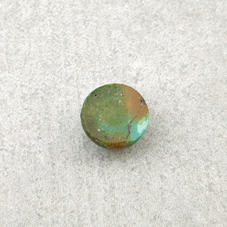 Tibetan turquoise cabochon fi 7 mm no 127
