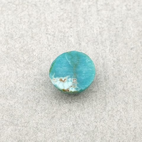 Tibetan turquoise cabochon fi 7 mm no 129 Tibetan turquoise cabochon fi 7 mm no 129