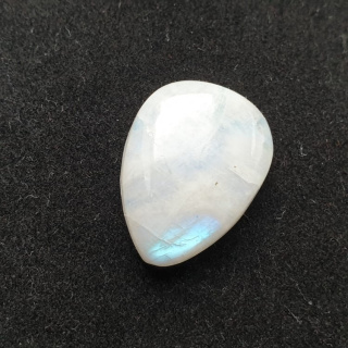 Moonstone cabochon 24x18 mm no. A55