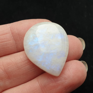 Moonstone cabochon 28x23 mm no. A57