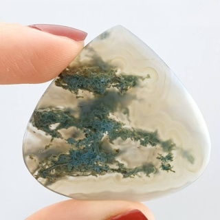 Moss agate antique 41x39 mm no. 33