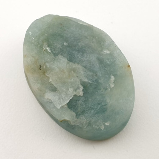 Aquamarine raw cabochon 31x21 mm no 26