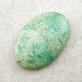 Chrysoprase cabochon 29x19 mm no. 31
