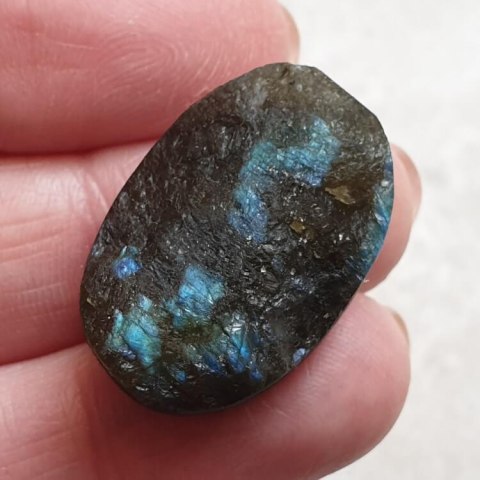 Labradorite raw cabochon 27x18 mm no 36 Labradorite raw cabochon 27x18 mm no 36
