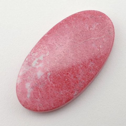 Thulite cabochon 41x22 mm no 44 Thulite cabochon 41x22 mm no 44