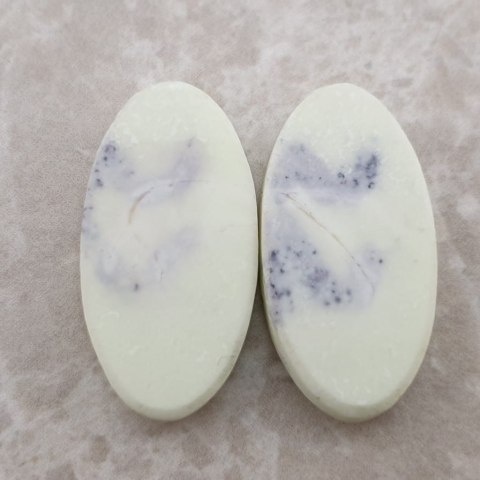Lemon magnesite pair of cabochons 2.5x1.3 cm no. 4 Lemon magnesite pair of cabochons 2.5x1.3 cm no. 4