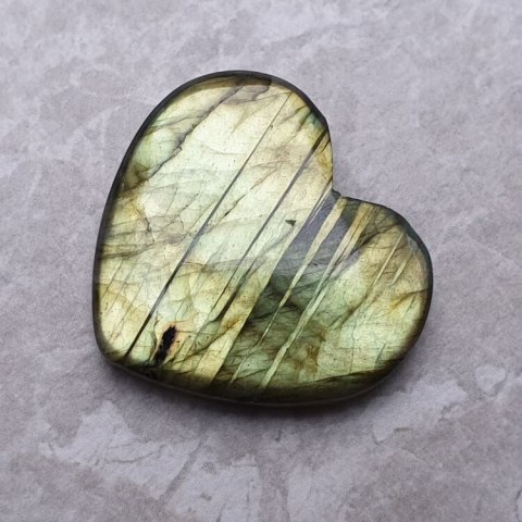 Labradorite cabochon heart 30x27 mm no 112 Labradorite cabochon heart 30x27 mm no 112