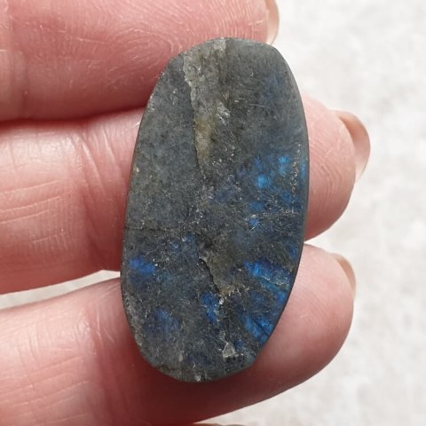 Labradorite raw cabochon 30x16 mm no 81 Labradorite raw cabochon 30x16 mm no 81