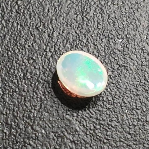 Opal from Ethiopia cabochon 9x7 mm no 349 Opal from Ethiopia cabochon 9x7 mm no 349