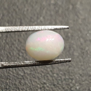 Opal from Ethiopia cabochon 9x7 mm no 350