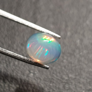 Opal from Ethiopia cabochon 9x7 mm no 354