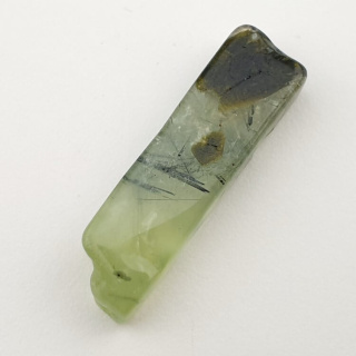 Prehnit icicle 39x11 mm No 75