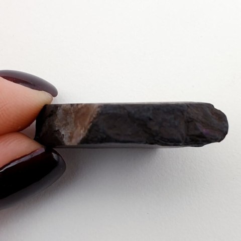 Purpurite cut raw 24x25 mm No 37 Purpurite cut raw 24x25 mm No 37