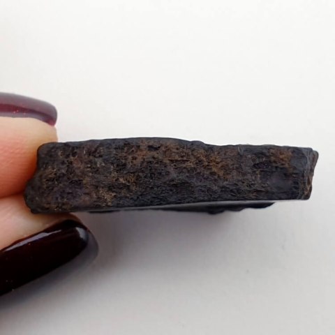 Purpuryt cięty surowy 29x19 mm nr 84 Purpuryt cięty surowy 29x19 mm nr 84