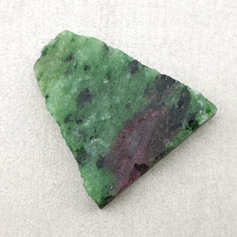 Zoisite with ruby cut raw 29x26 mm no 27 Zoisite with ruby cut raw 29x26 mm no 27