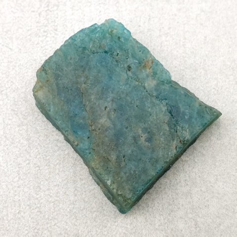 Raw cut apatite 23x20 mm No 19 Raw cut apatite 23x20 mm No 19