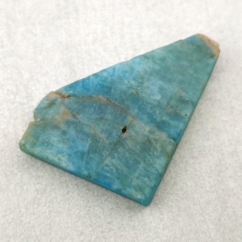 Raw cut apatite 25x20 mm No 71 Raw cut apatite 25x20 mm No 71