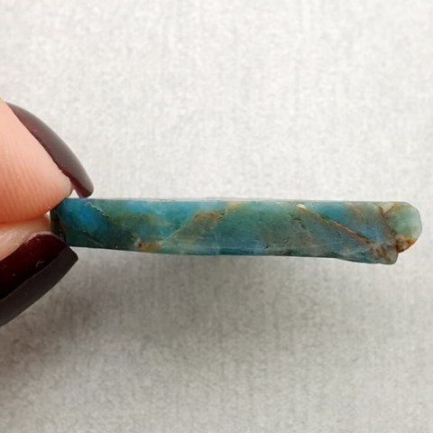 Raw cut apatite 25x23 mm No 17 Raw cut apatite 25x23 mm No 17