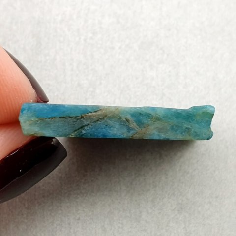Raw cut apatite 25x24 mm No 53 Raw cut apatite 25x24 mm No 53