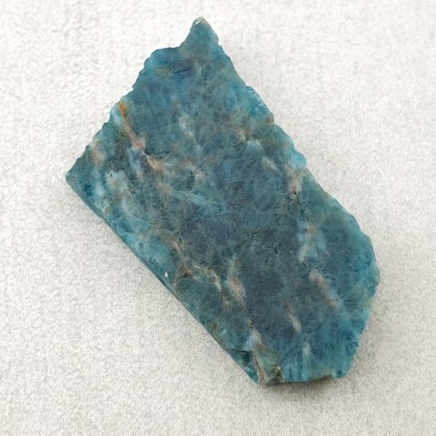 Raw cut apatite 28x17 mm No 32 Raw cut apatite 28x17 mm No 32