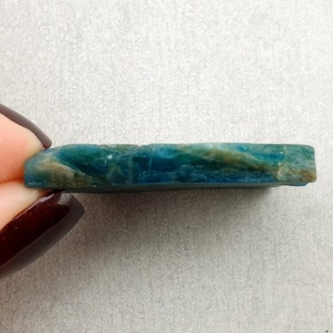Apatite cut raw 32x25 mm No. 13 Apatite cut raw 32x25 mm No. 13